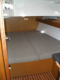 Bavaria Cruiser 45 in Lefkada / Port of Lefkas thumbnail 6