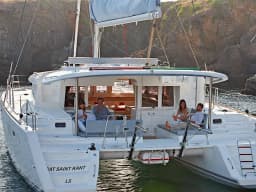 Lagoon 450 Fly in Santorini / Vlichada port thumbnail 13