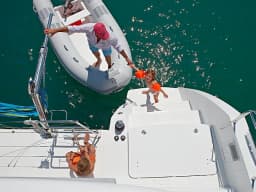 Lagoon 450 Fly in Santorini / Vlichada port thumbnail 8