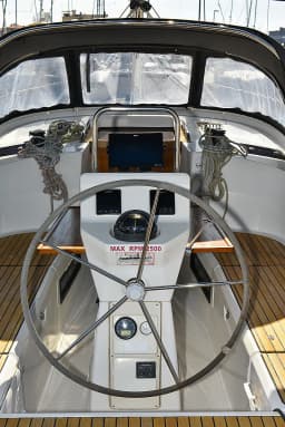 Bavaria 36 Cruiser in Zadar / Marina Zadar thumbnail 17