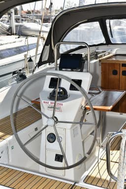 Bavaria 36 Cruiser in Zadar / Marina Zadar thumbnail 18