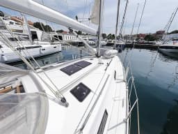Bavaria 36 Cruiser in Zadar / Marina Zadar thumbnail 22