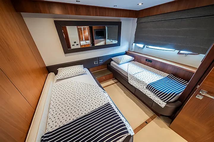 Sunseeker Yacht 86 in Dubrovnik / Marina Frapa Dubrovnik - Photo 5