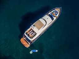 Sunseeker Yacht 86 in Dubrovnik / Marina Frapa Dubrovnik thumbnail 7