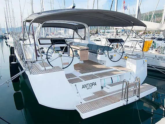Oceanis 55 in Kaštel Gomilica / Marina Kaštela - Photo 1