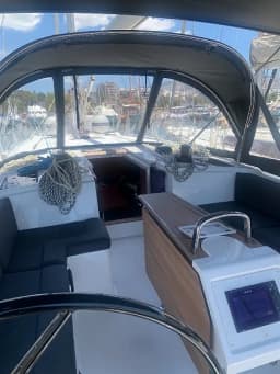 Bavaria C42 in Athens / Alimos Marina thumbnail 6