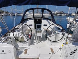 Sun Odyssey 349 in Drage / Marina Drage thumbnail 9