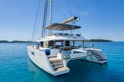 Lagoon 560 in Marina Agana thumbnail 17
