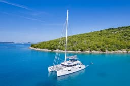Lagoon 560 in Marina Agana thumbnail 20