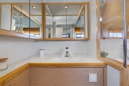 Lagoon 560 in Marina Agana thumbnail 31