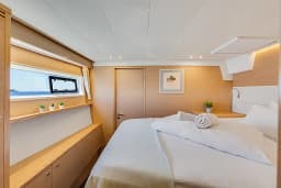 Lagoon 560 in Marina Agana thumbnail 32