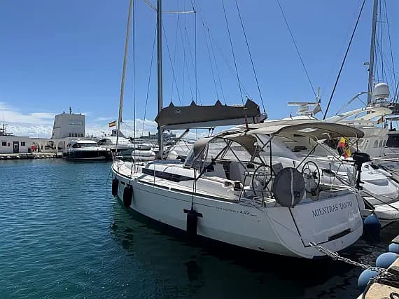 Sun Odyssey 449 in Ibiza / Club Nautico Ibiza - Photo 1