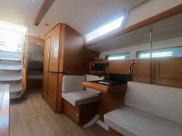 Sun Odyssey 449 in Ibiza / Club Nautico Ibiza thumbnail 28
