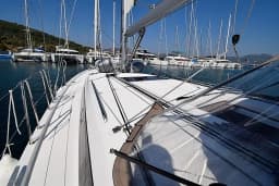 Sun Odyssey 410 in Marmaris Yacht Marina thumbnail 5
