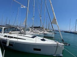 Oceanis 46.1 in Kos / Marina Kos thumbnail 5