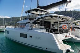 Lagoon 42 in Eden Island / Mahe, Victoria / Eden Island Marina thumbnail 14