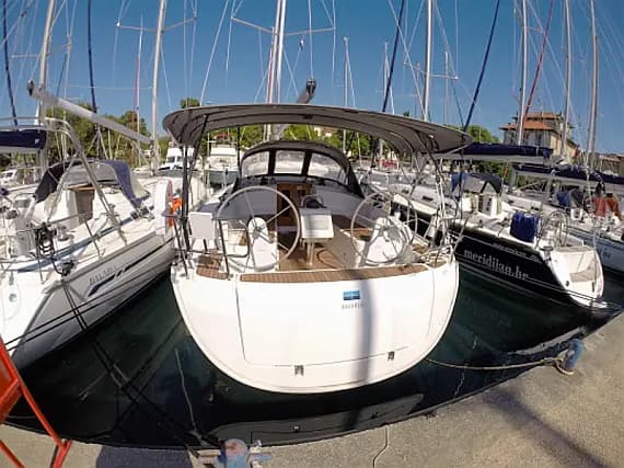 Bavaria Cruiser 37 in Zadar / Marina Zadar - Photo 1