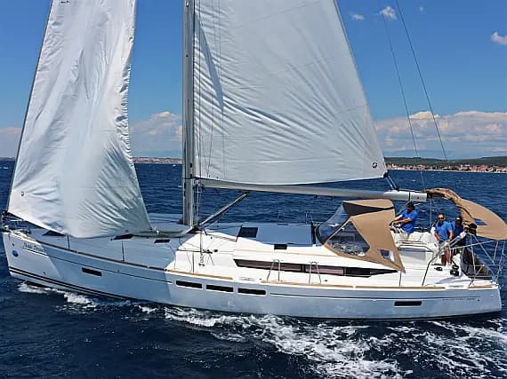 Sun Odyssey 509 in Sukošan / D-Marin Dalmacija Marina - Photo 1