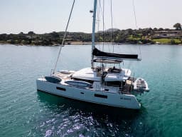 Lagoon 52F in Sardinia / Portisco / Cala dei Sardi thumbnail 43