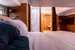 Sun Odyssey 490 in Lavrion Main Port thumbnail 8