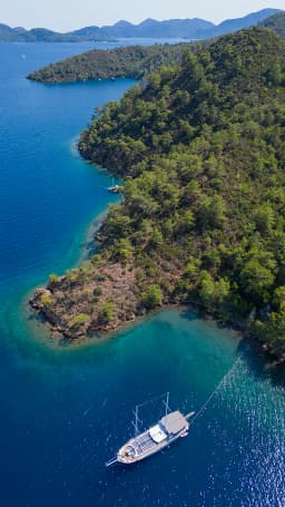 Gulet in Göcek / D-Marin Göcek Marina thumbnail 26