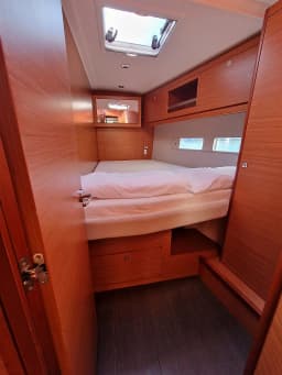 Dufour 530 in Sicily / Furnari / Marina Portorosa thumbnail 12