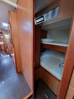 Dufour 530 in Sicily / Furnari / Marina Portorosa thumbnail 8