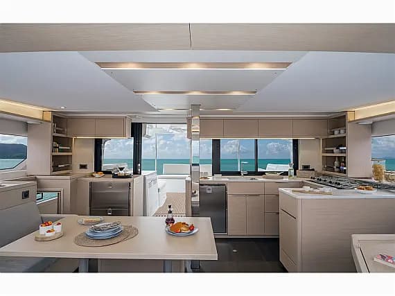Lagoon 46 in Athens / Alimos Marina - Photo 4