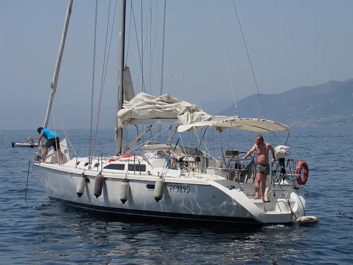 Catalina 42 in Genova / Marina di Porto Antico - Photo 4