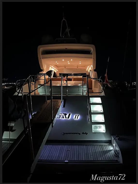 Mangusta 72 in Salerno / Marina d'Arechi - Photo 2
