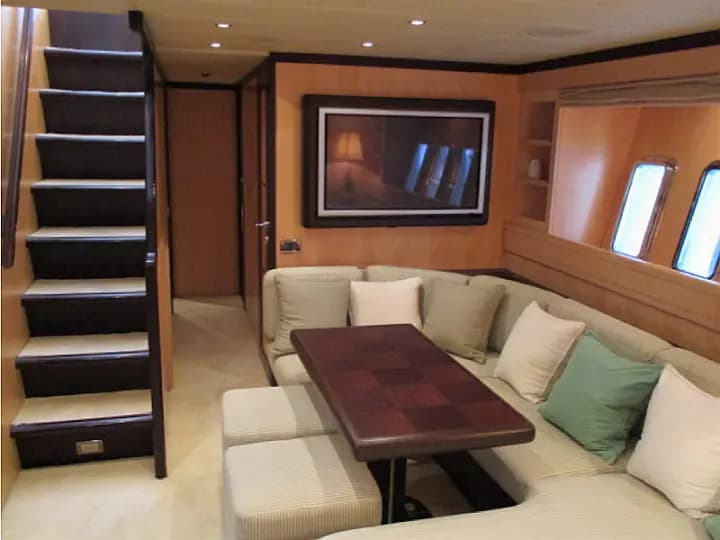 Mangusta 72 in Salerno / Marina d'Arechi - Photo 3