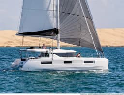 Lagoon 46 in Trogir / SCT Marina Trogir thumbnail 9