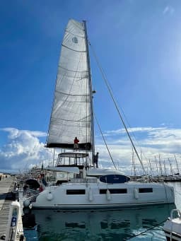 Lagoon 50 in Castellammare di Stabia / Marina di Stabia thumbnail 19
