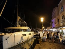 Lagoon 50 in Castellammare di Stabia / Marina di Stabia thumbnail 20