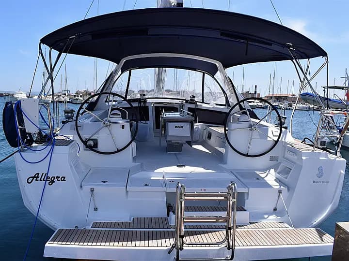 Oceanis 48 in San Pietro / Carloforte - Photo 5
