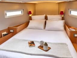 Sun Odyssey 410 in Lefkada / D-Marin Marina Lefkas thumbnail 10