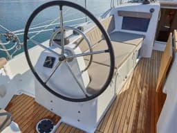 Sun Odyssey 410 in Lefkada / D-Marin Marina Lefkas thumbnail 6