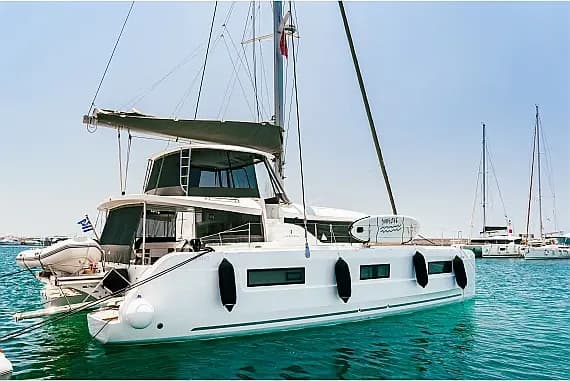 Lagoon 46 in Athens / Alimos Marina - Photo 1
