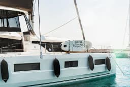 Lagoon 46 in Athens / Alimos Marina thumbnail 16