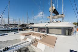 Lagoon 50 in Lefkada / Nydri / Hotel Armonia thumbnail 10