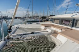 Lagoon 50 in Lefkada / Nydri / Hotel Armonia thumbnail 11