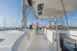 Lagoon 50 in Lefkada / Nydri / Hotel Armonia thumbnail 12