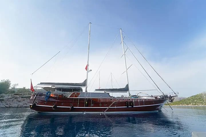Gulet in Marmaris Yat Limani - Photo 5