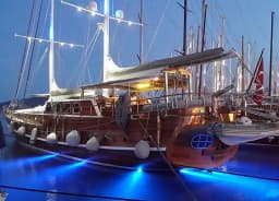 Gulet in Marmaris Yat Limani thumbnail 9