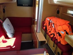 Elan 350 in Biograd / Marina Kornati thumbnail 8