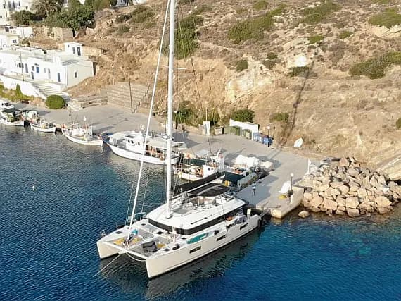 Lagoon 620 in Lavrion / Olympic Marina - Photo 1