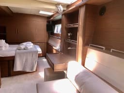 Lagoon 620 in Lavrion / Olympic Marina thumbnail 14