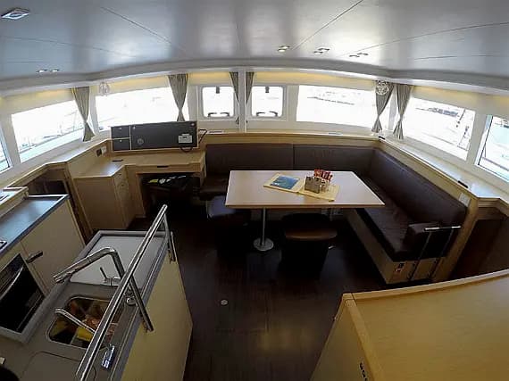 Lagoon 450 in Šibenik / D-Marin Marina Mandalina - Photo 3