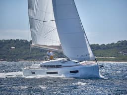 Sun Odyssey 440 in Rhodes New Marina thumbnail 15