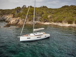 Sun Odyssey 440 in Rhodes New Marina thumbnail 7